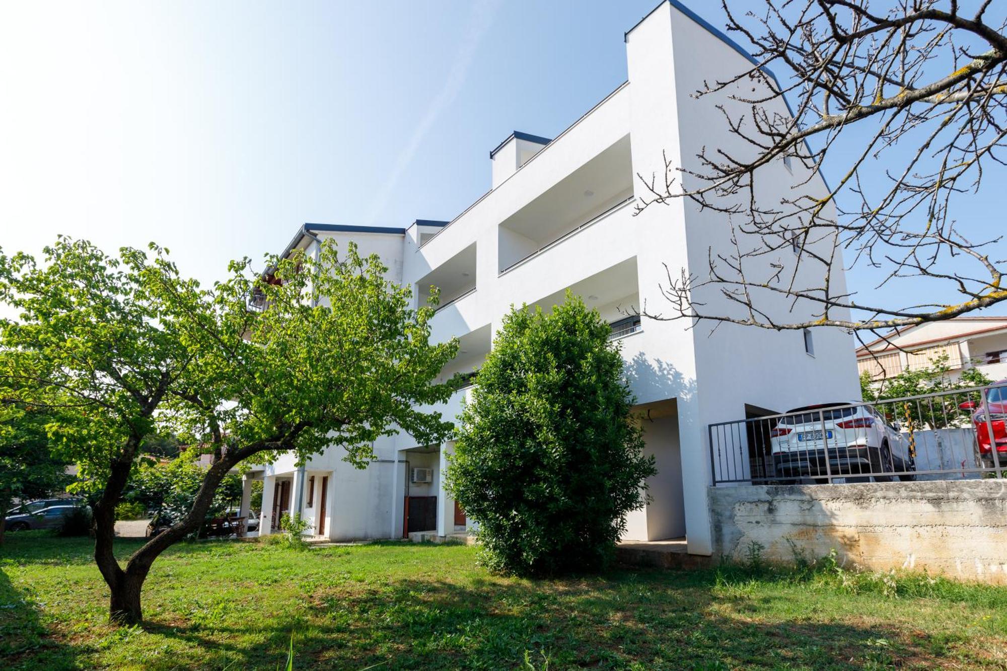 Apartments La Scogliera Rovinj Exterior photo